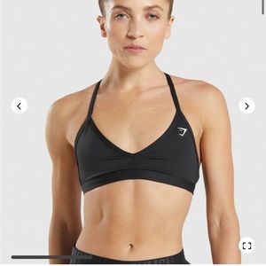 Gymshark Minimal Sports Bra in Black, size Medium